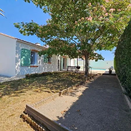 Maison Spacieuse à 600m De La Avec Jardin - Fr-1-476-250 Casa de Férias *